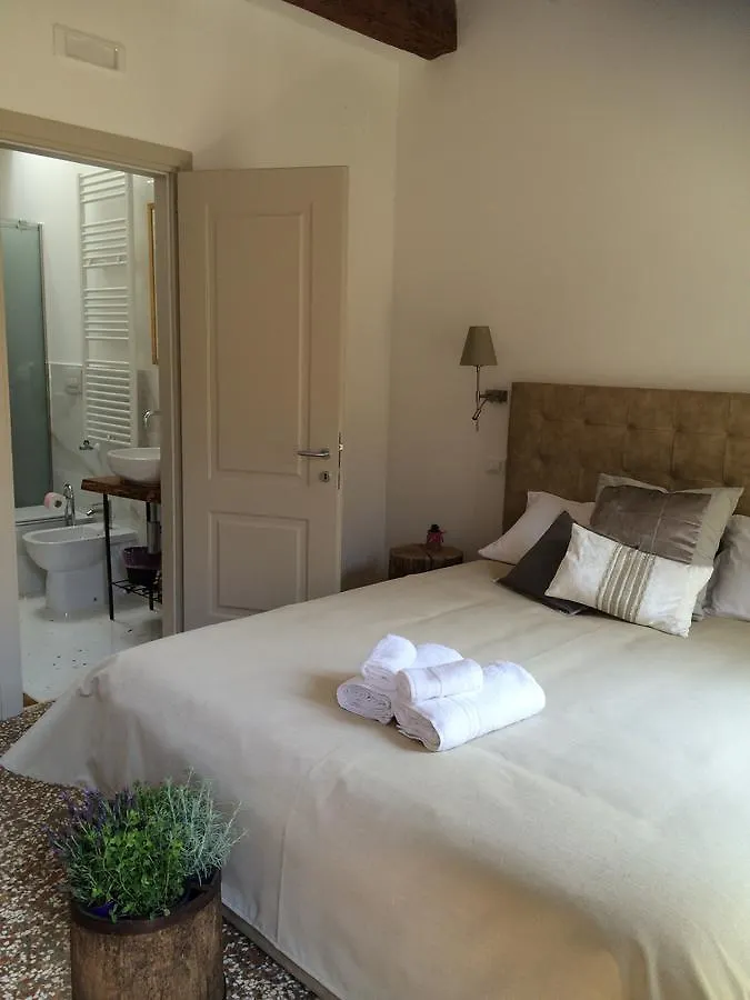 B&B Al Pozzo Di Luce Venice Italy