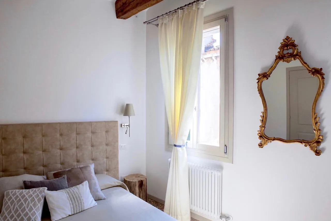 ** Bed & Breakfast B&B Al Pozzo Di Luce Venice Italy
