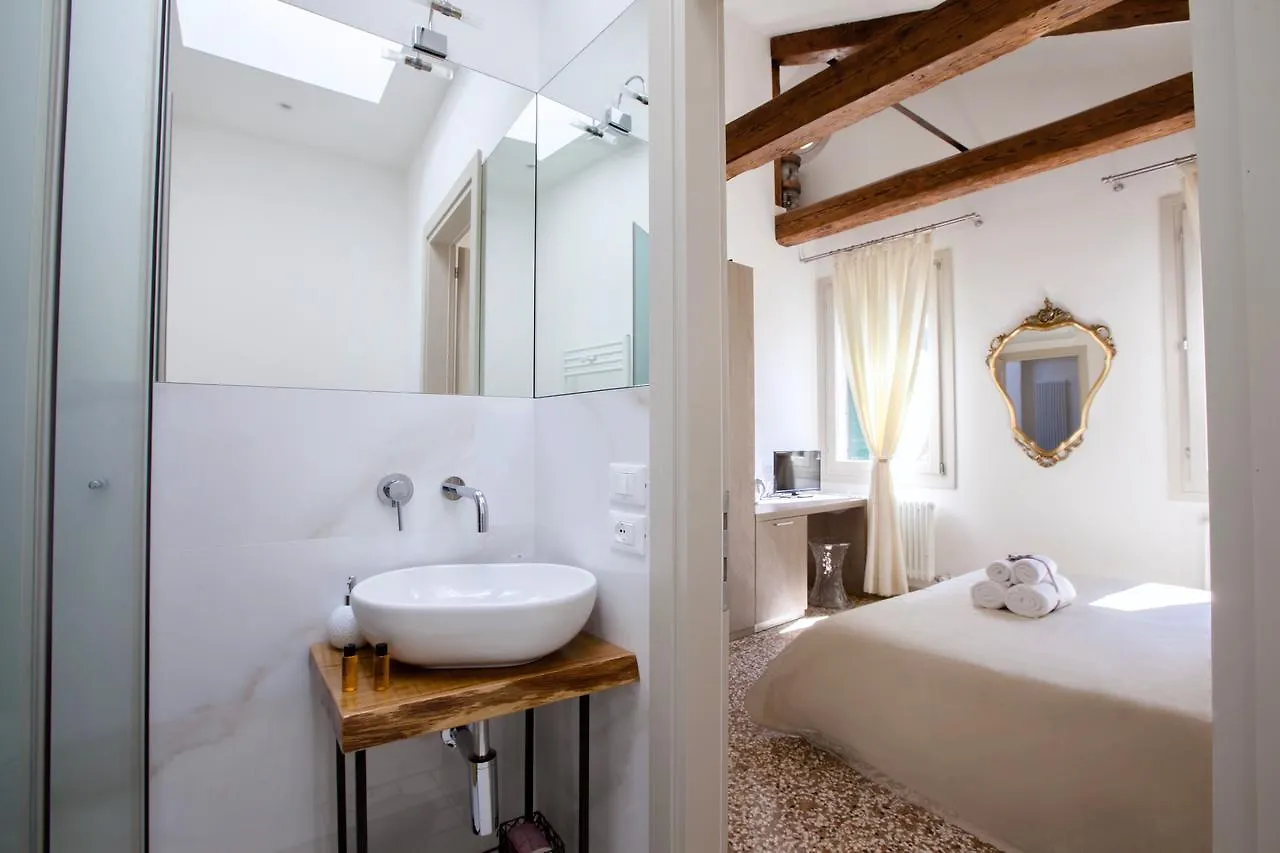 B&B Al Pozzo Di Luce Venice Bed & Breakfast