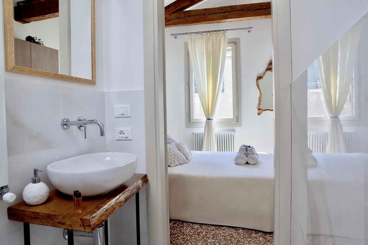 B&B Al Pozzo Di Luce Venice Bed & Breakfast